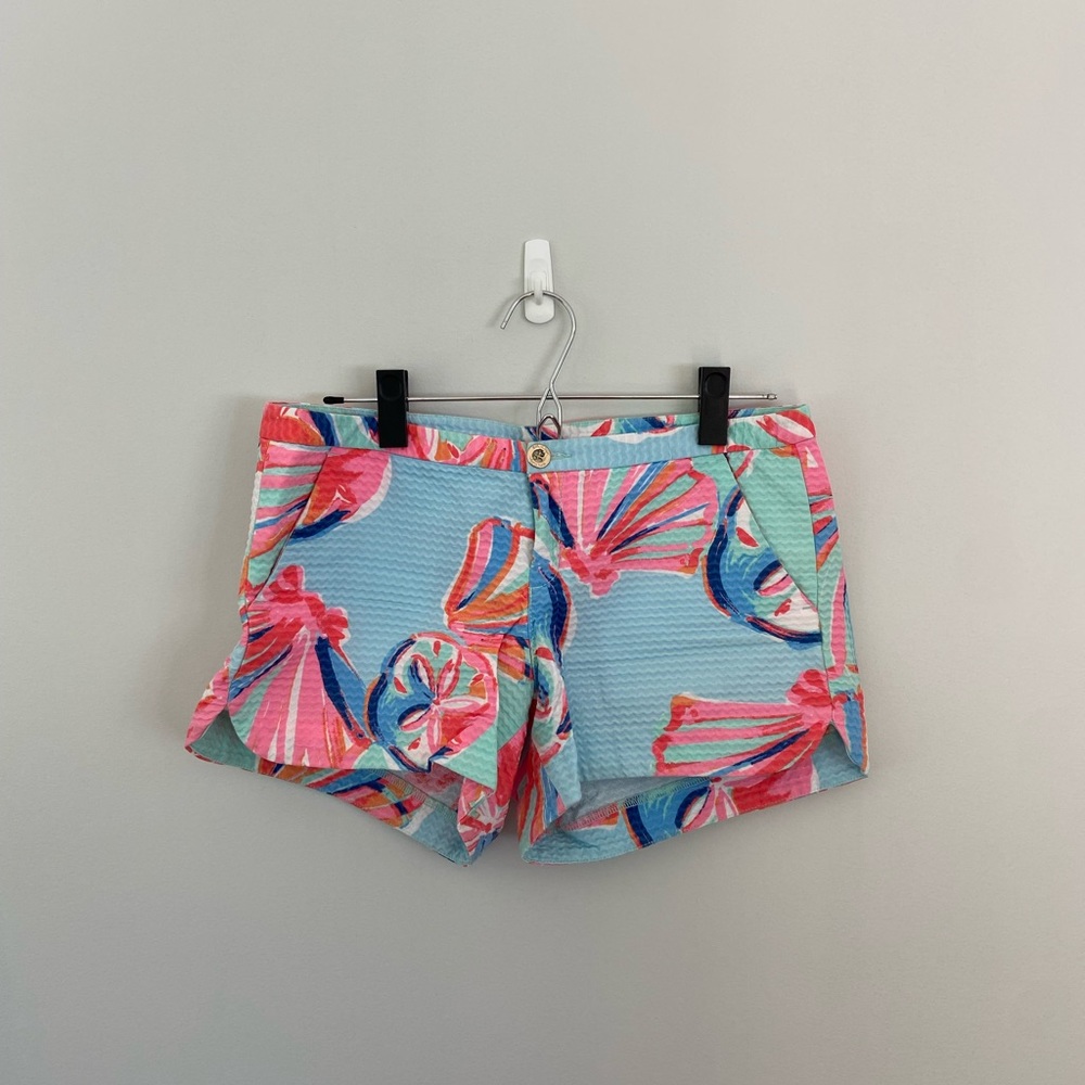 ✨Lilly Pulitzer shorts✨